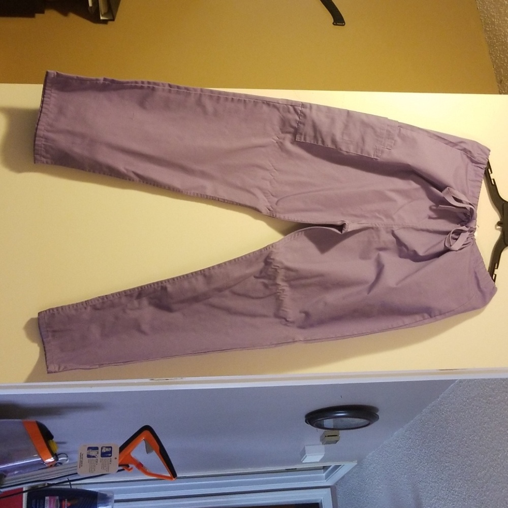 Scrub pants